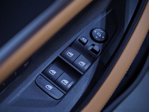 New 2026 BMW M440i w/ Premium Package image 17