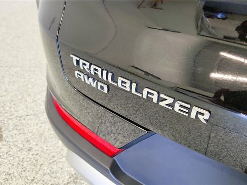 Used 2025 Chevrolet TrailBlazer LT image 17