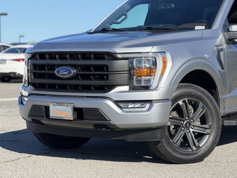 Used 2023 Ford F150 Lariat image 3