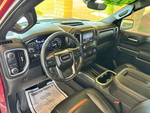 Used 2019 GMC Sierra 1500 AT4 w/ AT4 Premium Package AWD/4WD image 11
