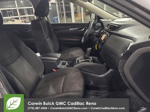 Used 2017 Nissan Rogue S image 35