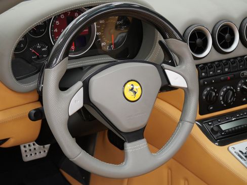 Used 2005 Ferrari 575M Maranello Superamerica RWD image 15