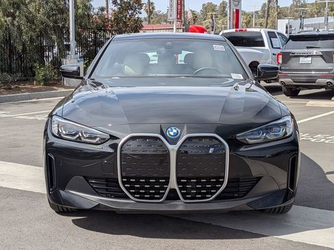 Certified 2023 BMW i4 eDrive35 image 4