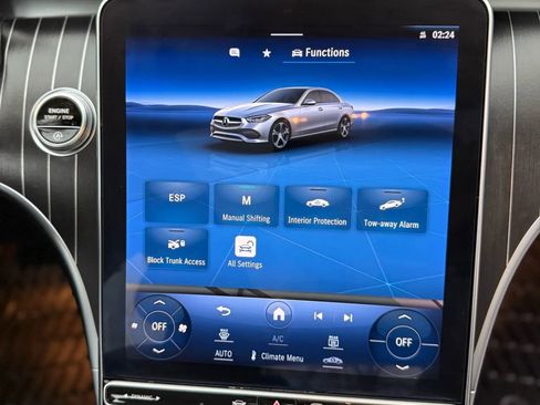 Used 2022 Mercedes-Benz C 300 4MATIC Sedan image 36