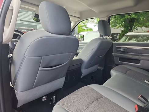 Used 2018 RAM 1500 Big Horn AWD/4WD image 34
