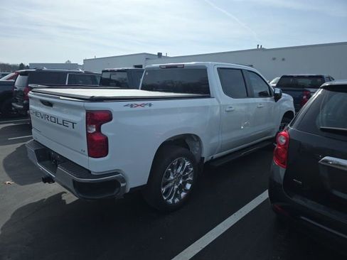 Used 2023 Chevrolet Silverado 1500 LT image 7