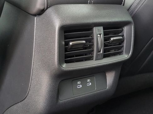 New 2026 Nissan Murano SV AWD/4WD image 16