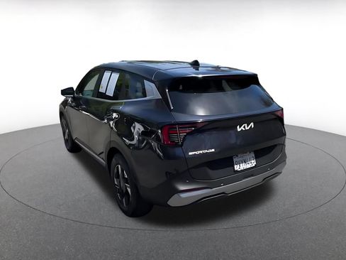 Used 2026 Kia Sportage LX FWD image 11