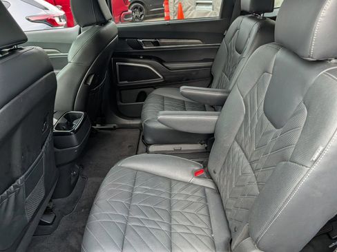 Used 2024 Kia Telluride EX X-Line AWD/4WD image 21
