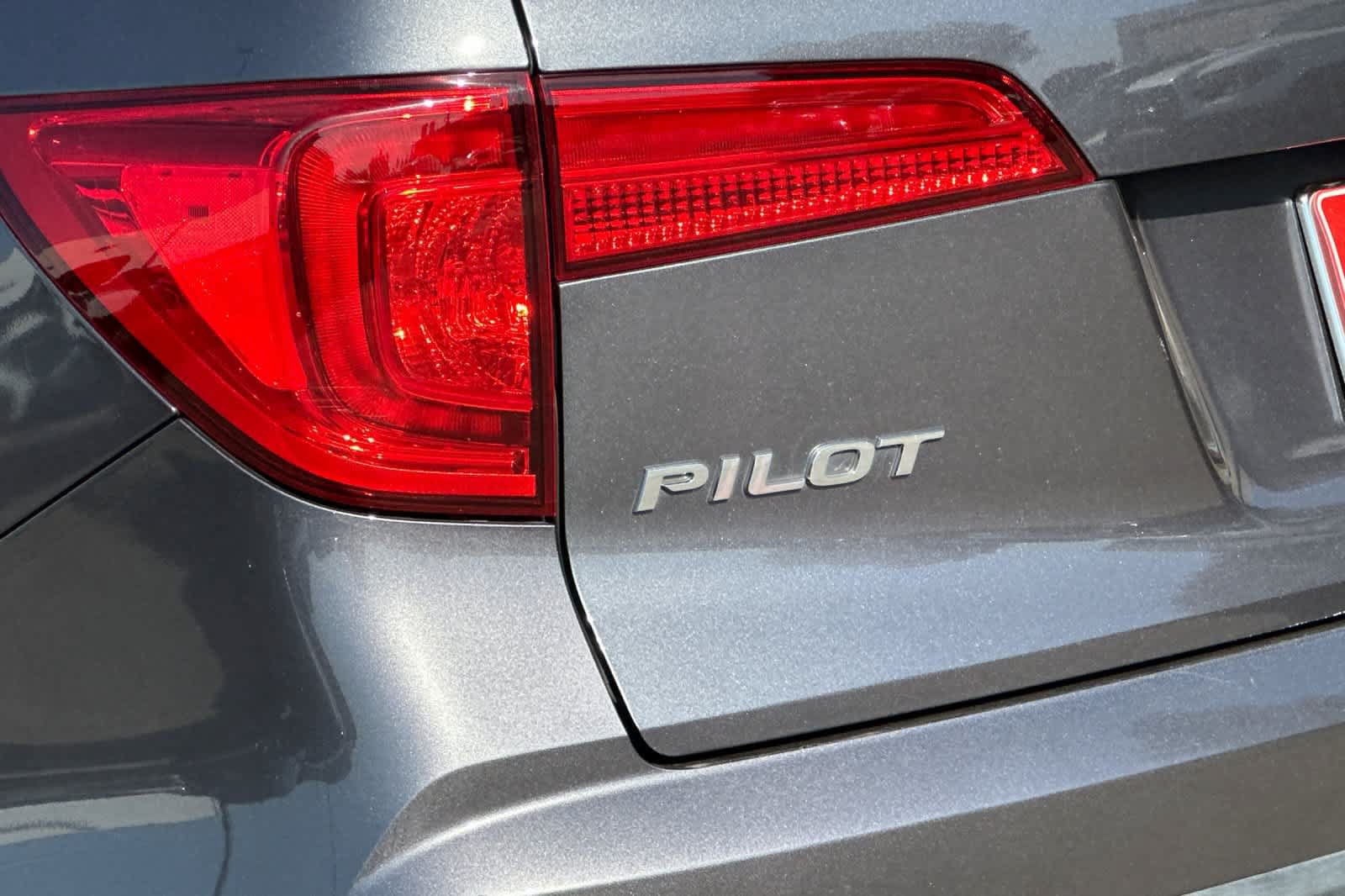 Used 2016 Honda Pilot EX-L image 13