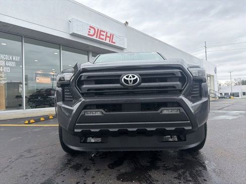 New 2026 Toyota Tacoma SR5 AWD/4WD image 12