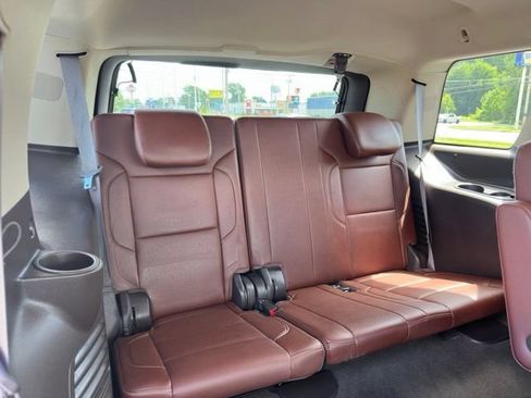 Used 2017 Chevrolet Tahoe Premier AWD/4WD image 14