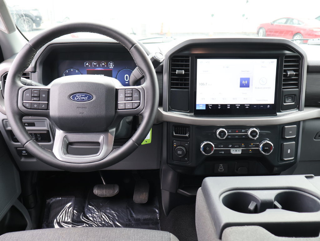 Used 2025 Ford F150 XLT w/ Equipment Group 301A Standard AWD/4WD image 18