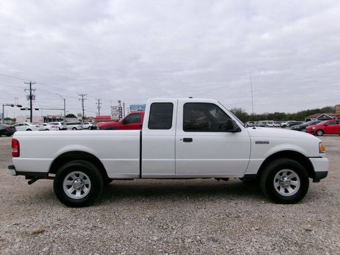 Used 2010 Ford Ranger XLT image 3
