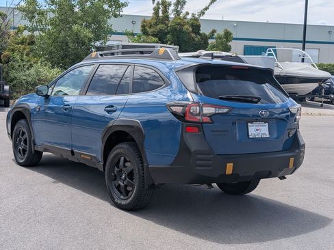 Used 2025 Subaru Outback Wilderness AWD/4WD image 5