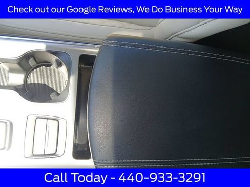 Used 2023 Ford Edge Titanium w/ Class II Trailer Tow Package AWD/4WD image 29