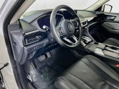 Used 2024 Acura MDX SH-AWD w/ Technology Package image 9