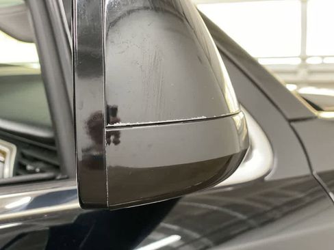 Used 2017 GMC Yukon Denali image 31