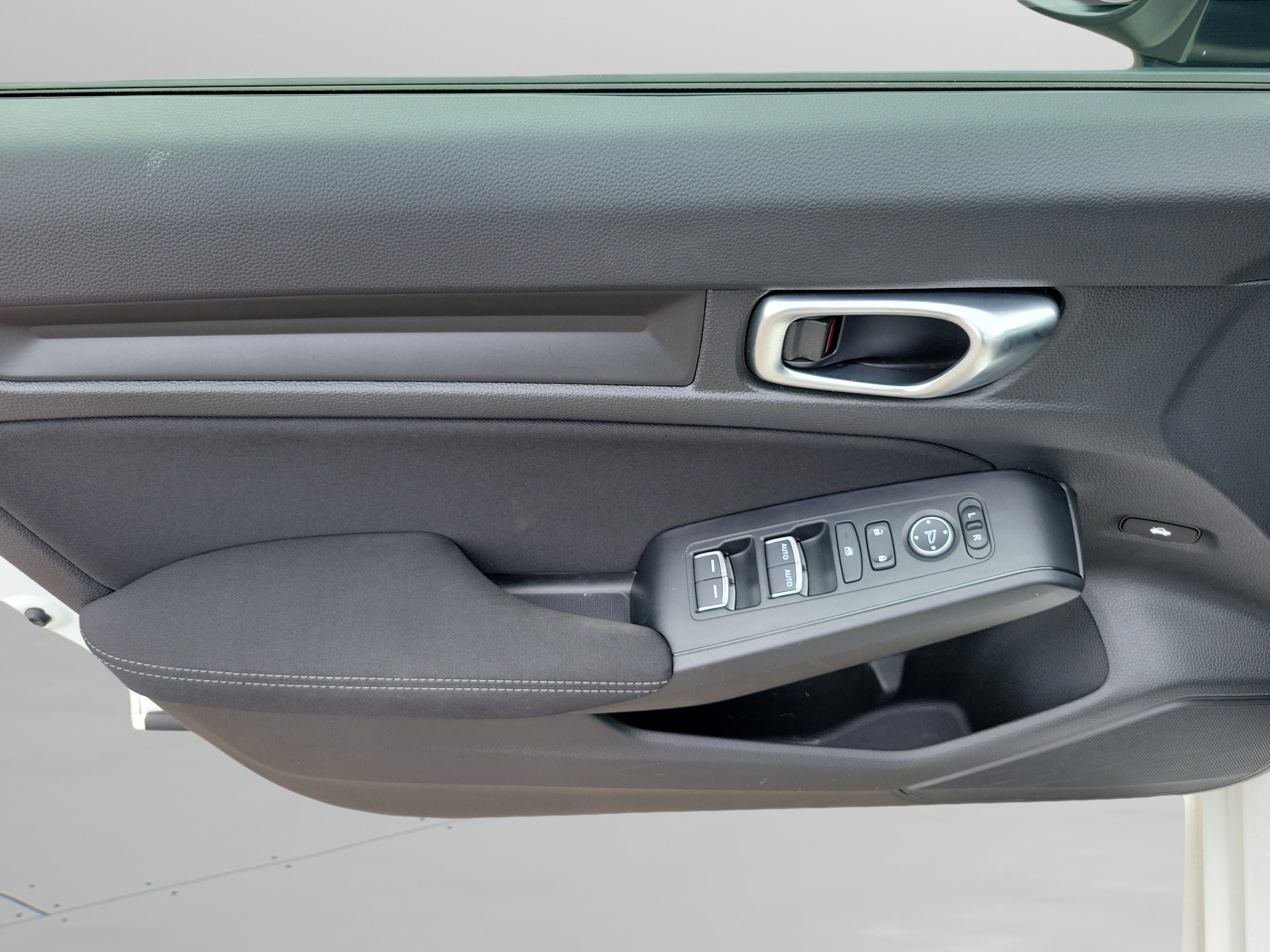 Used 2024 Honda Civic LX image 21