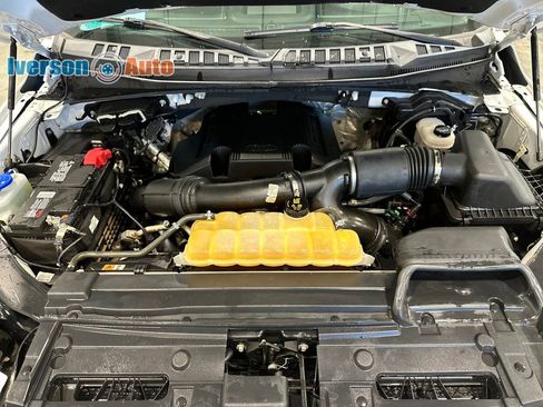 Used 2017 Ford F150 Lariat w/ Equipment Group 502A Luxury image 12