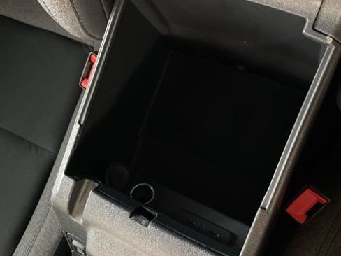 Used 2025 Ford Bronco Big Bend image 28