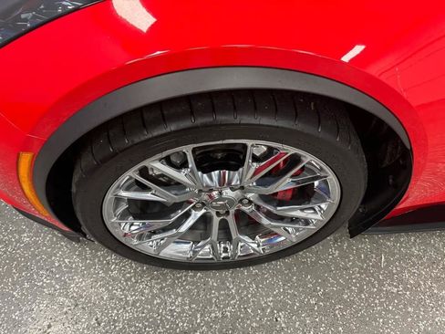Used 2016 Chevrolet Corvette Z06 w/ 3LZ Preferred Equipment Group RWD image 23
