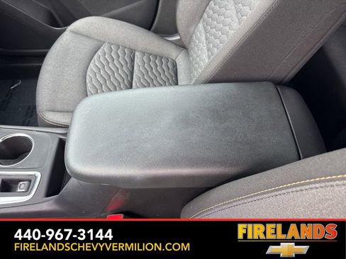 Used 2021 Chevrolet Equinox LT image 24