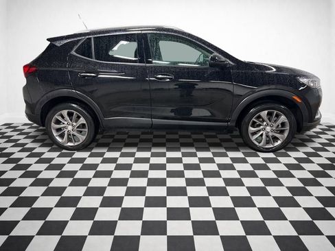 Used 2023 Buick Encore GX Essence w/ Advanced Technology Package image 2