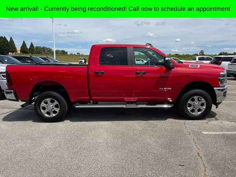 Used 2026 RAM 2500 Big Horn AWD/4WD image 2