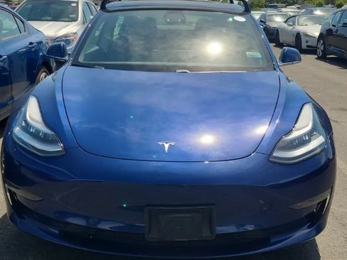 Used 2019 Tesla Model 3 Long Range AWD/4WD image 4