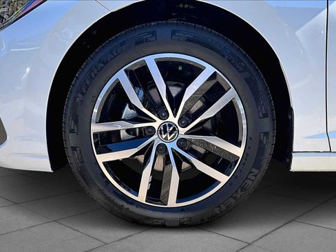 New 2026 Volkswagen Jetta SE image 11