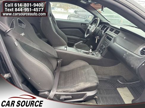 Used 2014 Ford Mustang Coupe image 25
