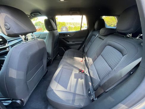 Used 2025 Chevrolet Equinox LT FWD image 25
