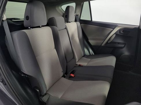 Used 2015 Toyota RAV4 LE AWD/4WD image 15