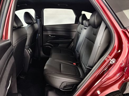 Certified 2025 Hyundai Tucson XRT FWD image 24