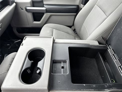 Certified 2019 Ford F150 XLT w/ Equipment Group 302A Luxury image 26