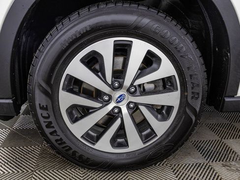 Used 2021 Subaru Outback Premium image 46