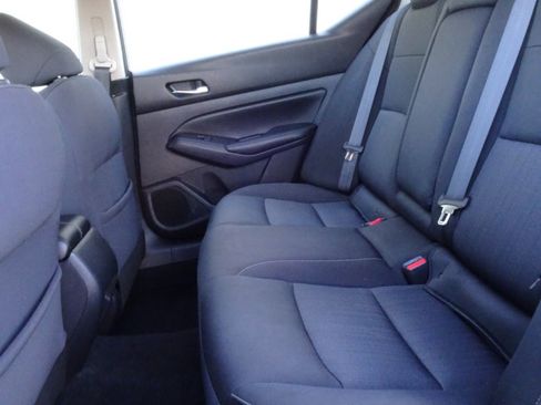 Used 2019 Nissan Altima 2.5 S image 12