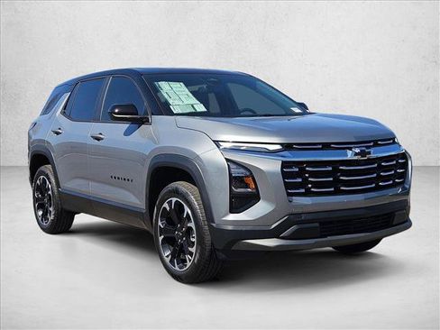 New 2026 Chevrolet Equinox LT w/ Convenience Package II FWD image 7