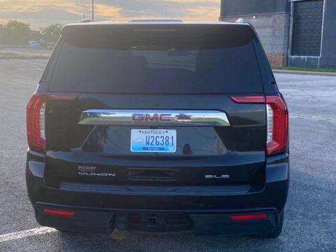 Used 2021 GMC Yukon SLE AWD/4WD image 3