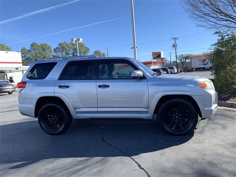 Used 2012 Toyota 4Runner SR5 image 8