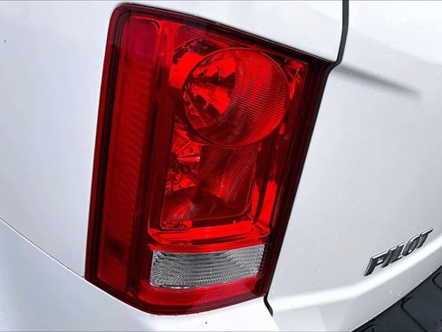 Used 2015 Honda Pilot EX image 28