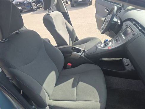 Used 2012 Toyota Prius Three image 10