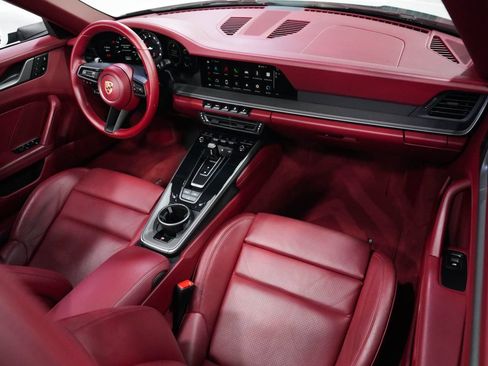Used 2024 Porsche 911 Carrera S RWD image 39