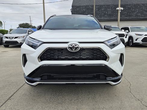 New 2025 Toyota RAV4 XSE image 2