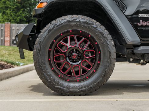 Used 2020 Jeep Wrangler Unlimited Rubicon w/ Quick Order Package 28Y Recon AWD/4WD image 28