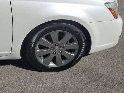Used 2005 Toyota Avalon FWD image 6