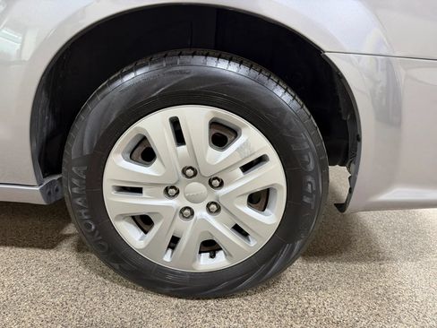 Used 2017 Dodge Grand Caravan SE FWD image 51