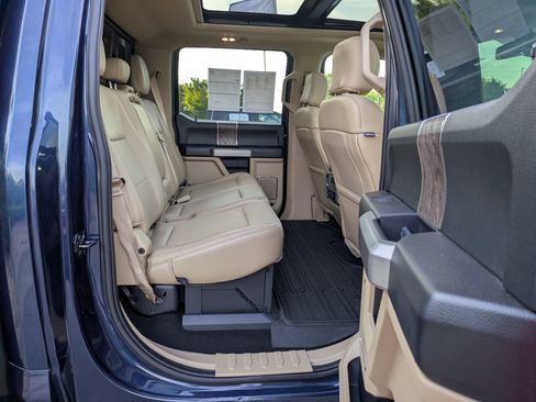 Used 2019 Ford F250 Lariat w/ Lariat Ultimate Package image 40