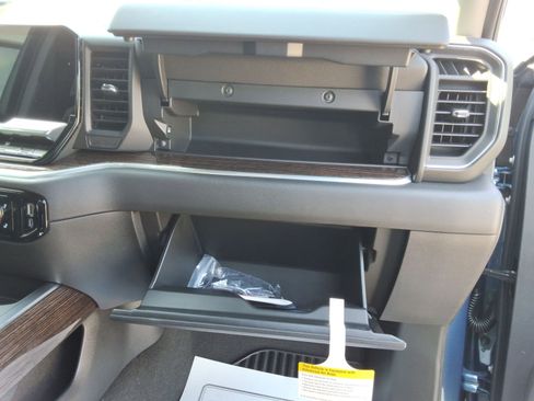 New 2026 GMC Sierra 1500 Elevation w/ Preferred Package image 28